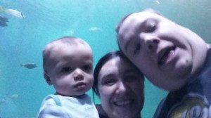 A 3 person Selfie at the aquarium